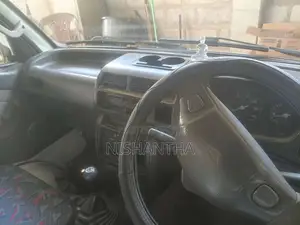 Daihatsu Hijet 2001 Lorry (Used)
