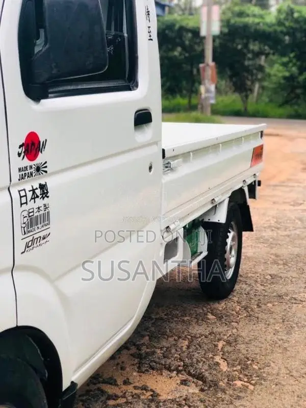 Mazda Scrum 2003 Lorry (Used)