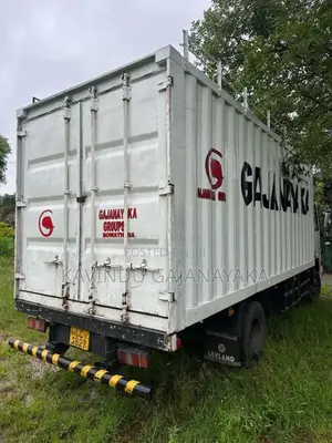 Ashok-Leyland E Comet 2006 Lorry (Used)