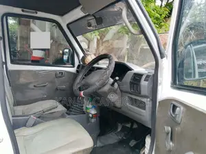 Mitsubishi MiniCab 2002 Lorry (Used)