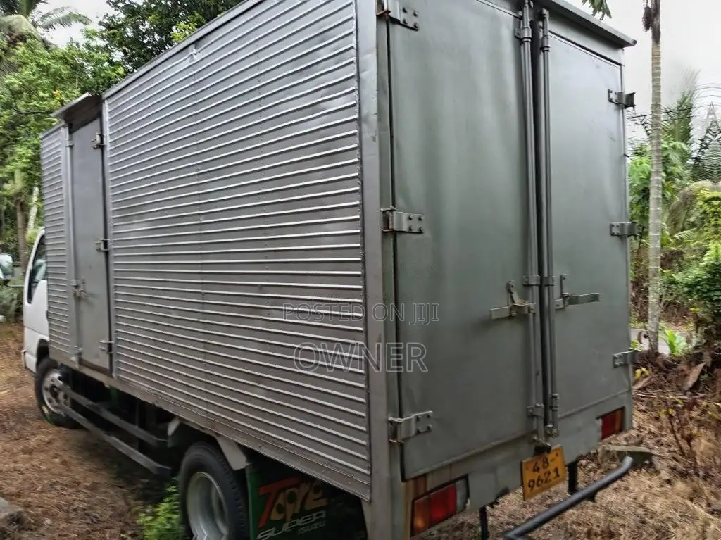 Isuzu 14.5 Full Body 1992 Lorry (Used)