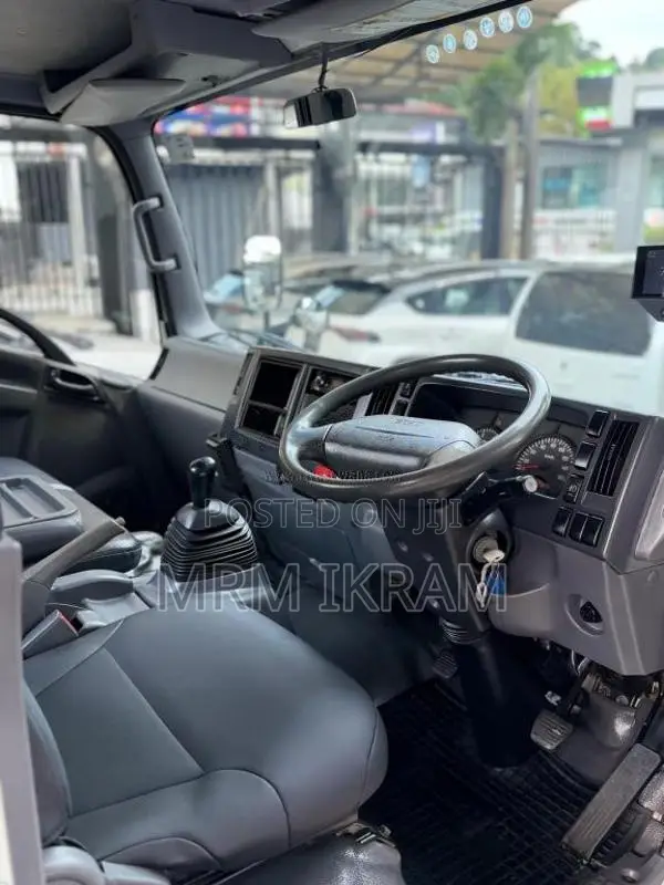 Isuzu ELF 350 2016 Lorry Unregistered (Recondition)