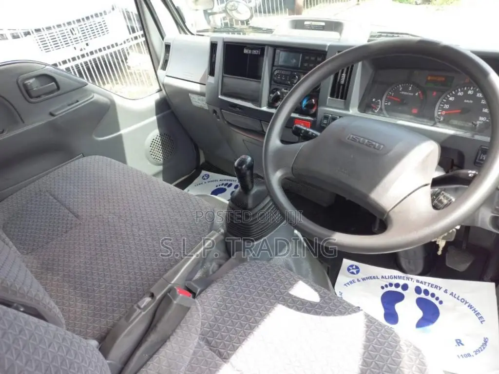 Isuzu ELF ISSARA PASSA DUNU 2019 Lorry Unregistered (Recondition)