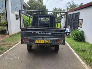 Mahindra Maxximo 2012 Lorry (Used)
