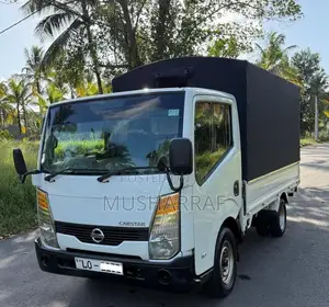 Nissan Cabstar 2013 Lorry (Used)