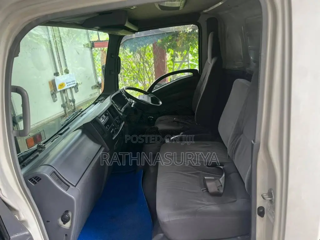 Isuzu Isuzu 2013 Lorry (Used)