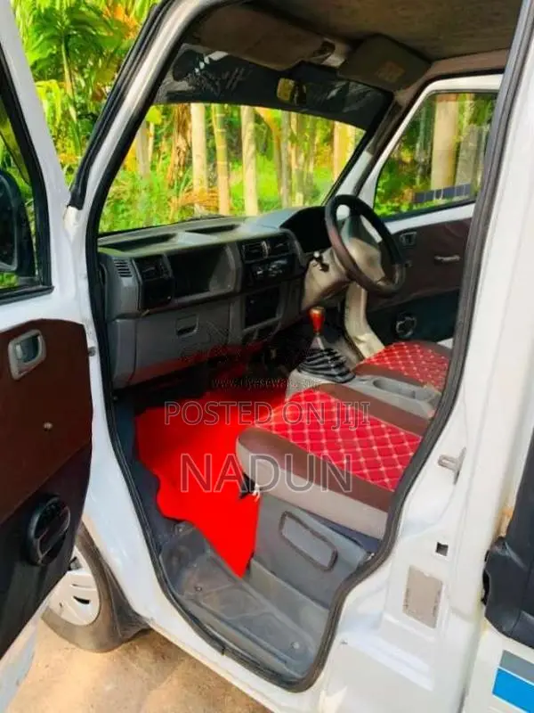 Mitsubishi MiniCab U 61 2003 Lorry (Used)