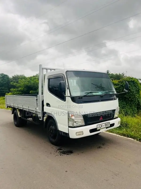 Mitsubishi Canter 2009 Lorry (Used)