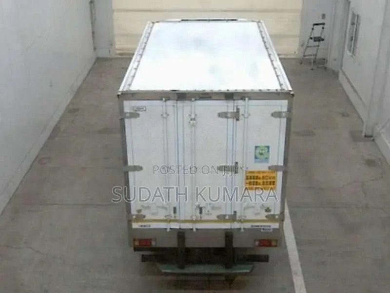 Isuzu ELF Freezer Truck 2018 Lorry Unregistered (Recondition)