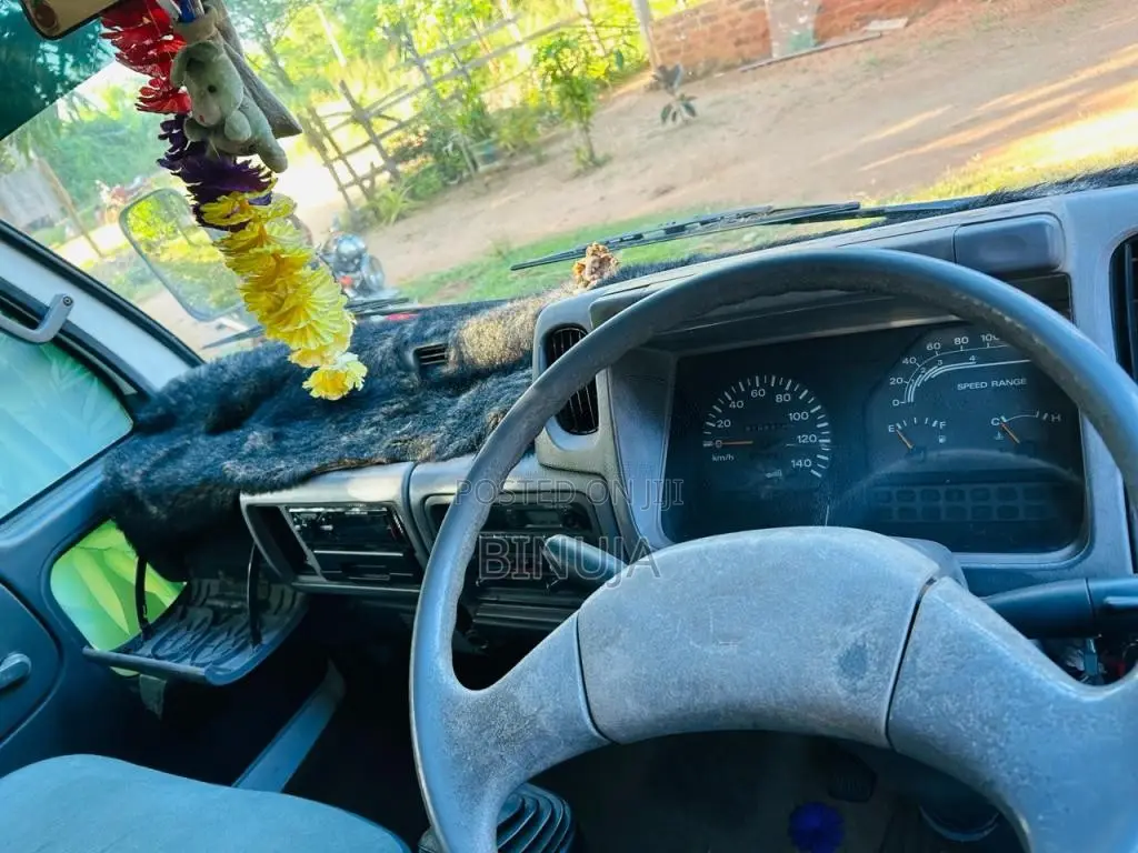Nissan Atlas 1993 Lorry (Used)
