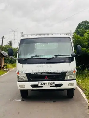 Mitsubishi Canter 2009 Lorry (Used)