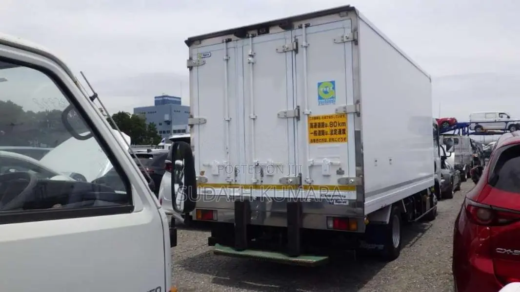 Isuzu ELF Freezer Truck 2018 Lorry Unregistered (Recondition)