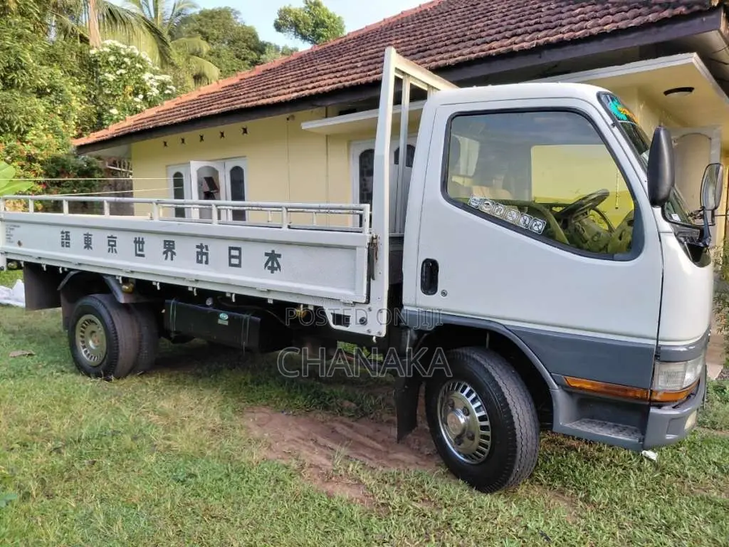 Mitsubishi Canter 1996 Lorry (Used)