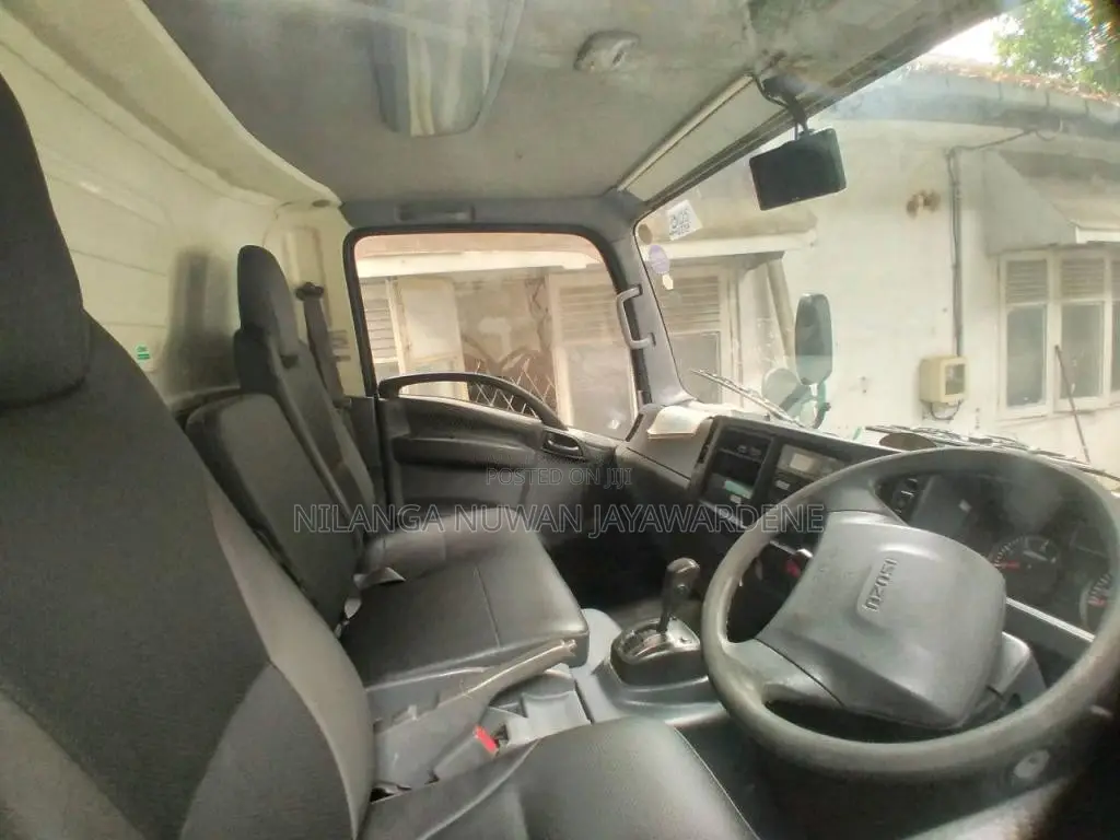 Isuzu Freezer 2016 Lorry (Used)