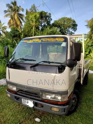 Mitsubishi Canter 1996 Lorry (Used)