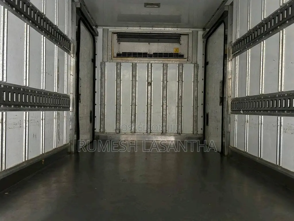 Isuzu Freezer 2021 Lorry (Used)