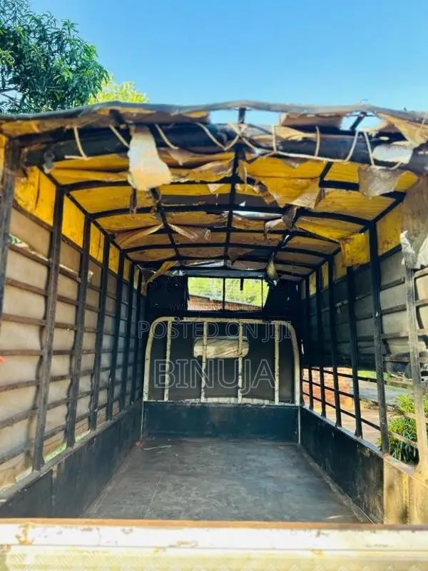 Nissan Atlas 1993 Lorry (Used)