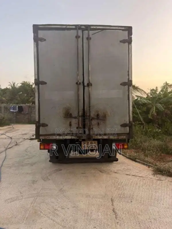 Nissan Atlas 1992 Lorry (Used)