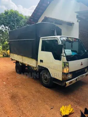 Mitsubishi Canter 1993 Lorry (Used)