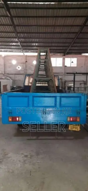 Nissan UD 2001 Lorry (Used)