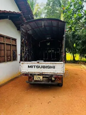 Mitsubishi Canter 1993 Lorry (Used)
