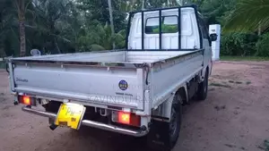Nissan Vanette 2008 Lorry (Used)