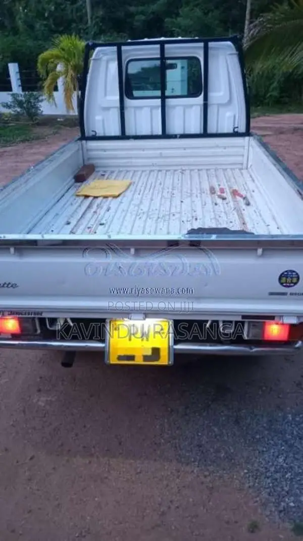 Nissan Vanette 2008 Lorry (Used)