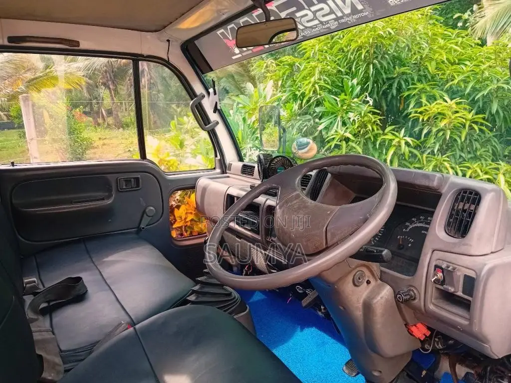 Nissan Atlas 1999 Lorry (Used)