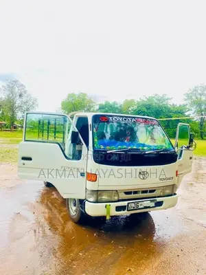 Toyota Dyna 1999 Lorry (Used)