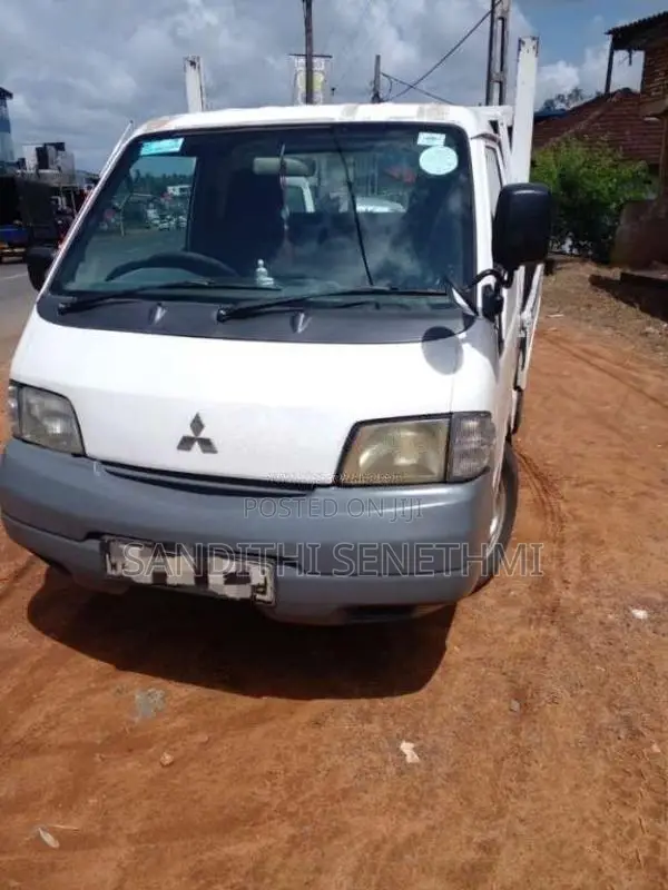 Mitsubishi Buddy 2000 Lorry (Used)