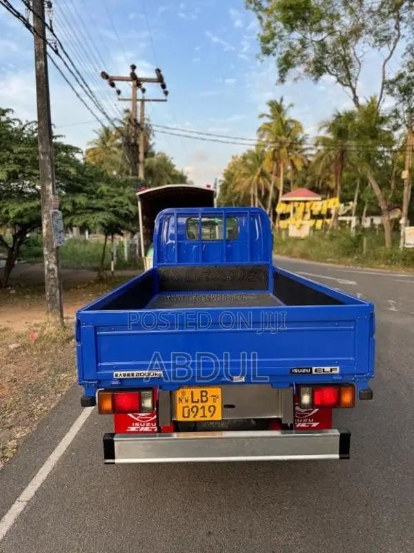 Isuzu Isuzu 2000 Lorry (Used)