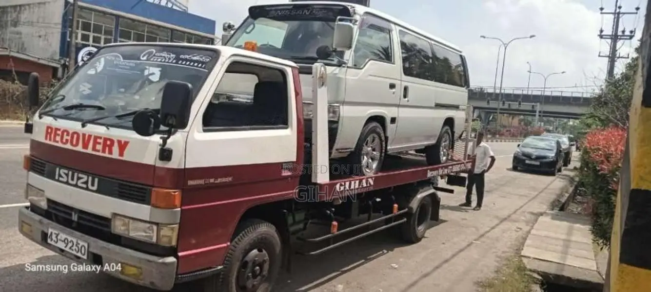 Isuzu Carrier 1993 Lorry (Used)