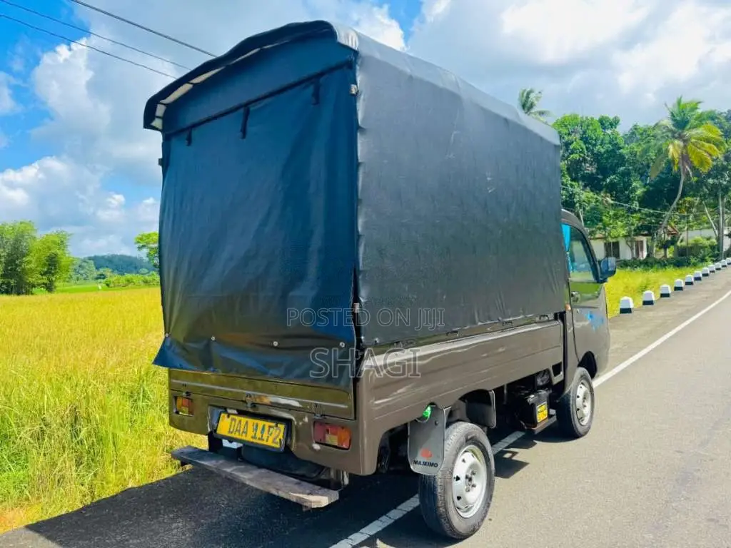 Mahindra Maxximo VX 2015 Lorry (Used)