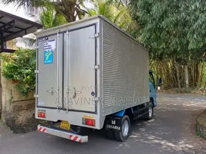 Isuzu Elf 150 1999 Lorry (Used)