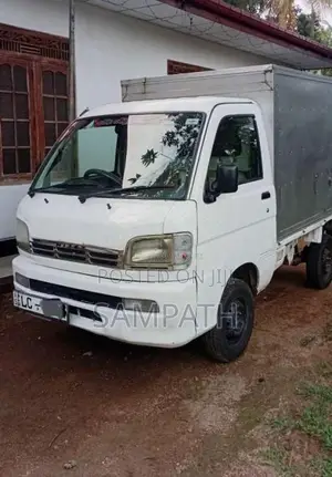 Daihatsu Hijet 2002 Lorry (Used)