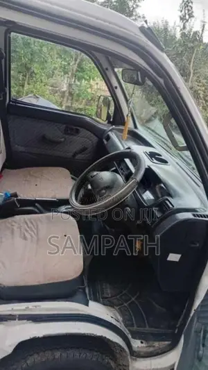 Daihatsu Hijet 2002 Lorry (Used)