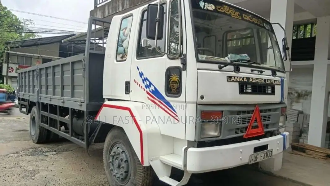 Ashok-Leyland Cargo 2007 Lorry (Used)