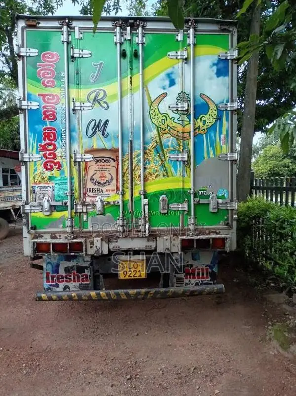Mahindra FURIO 2020 Lorry (Used)
