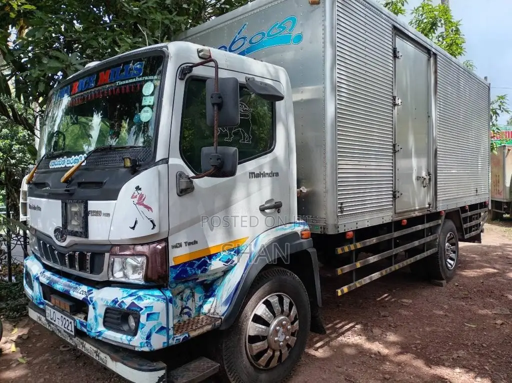 Mahindra FURIO 2020 Lorry (Used)