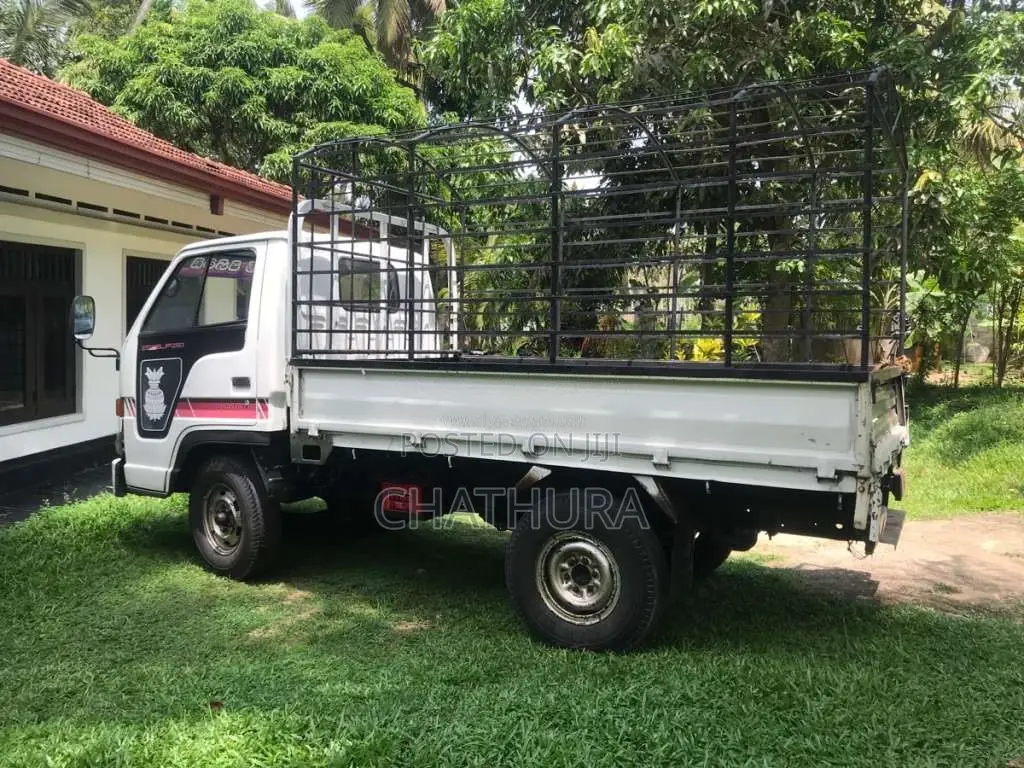 Isuzu 150 1985 Lorry (Used)