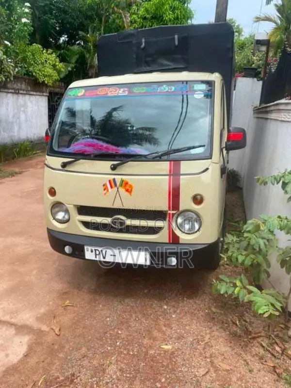 Tata Dimo Batta 2013 Lorry (Used)
