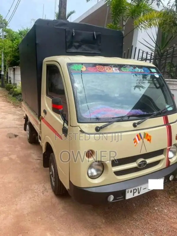 Tata Dimo Batta 2013 Lorry (Used)
