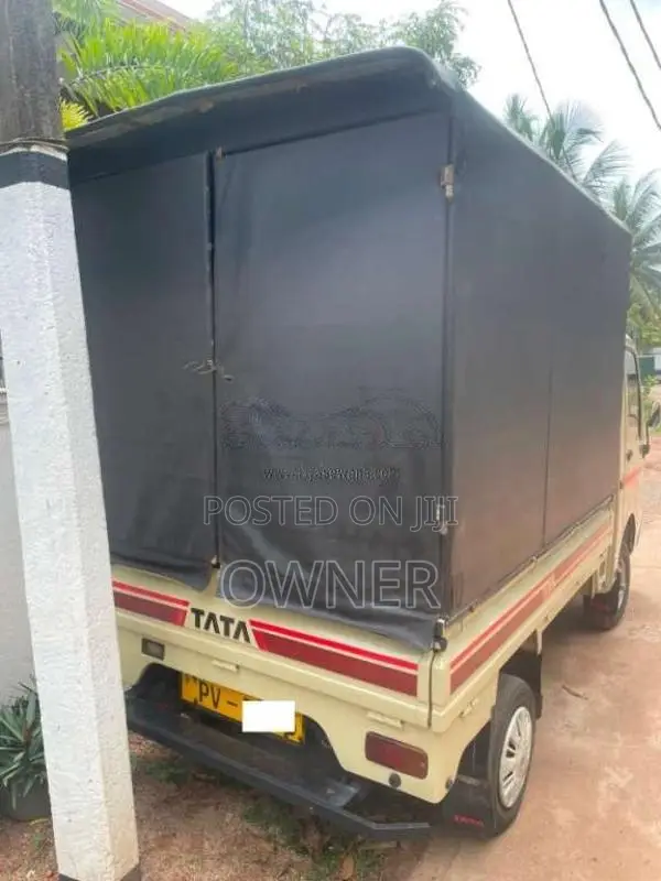 Tata Dimo Batta 2013 Lorry (Used)