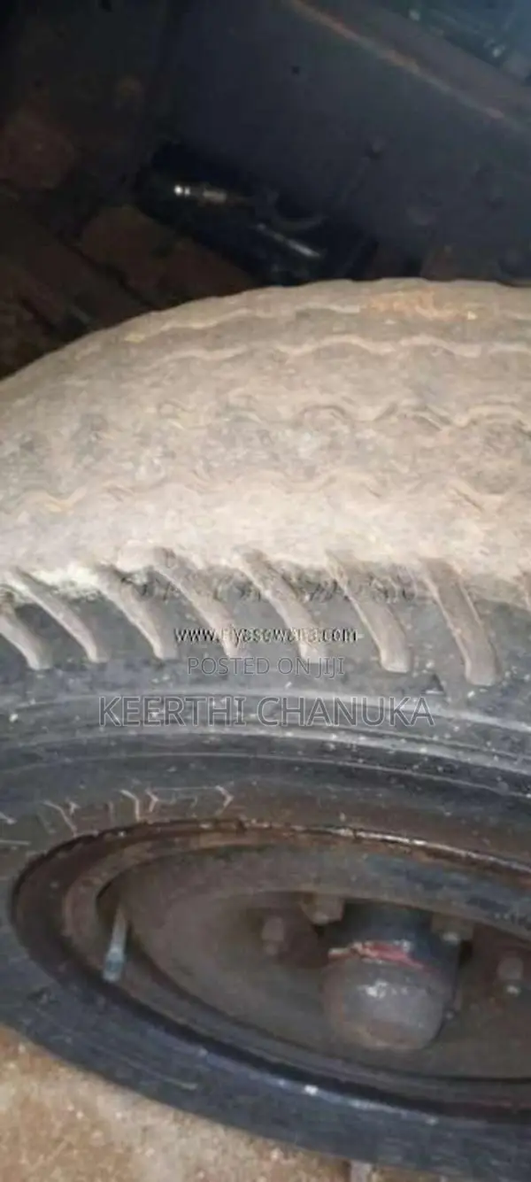 Isuzu ELF 1978 Lorry (Used)