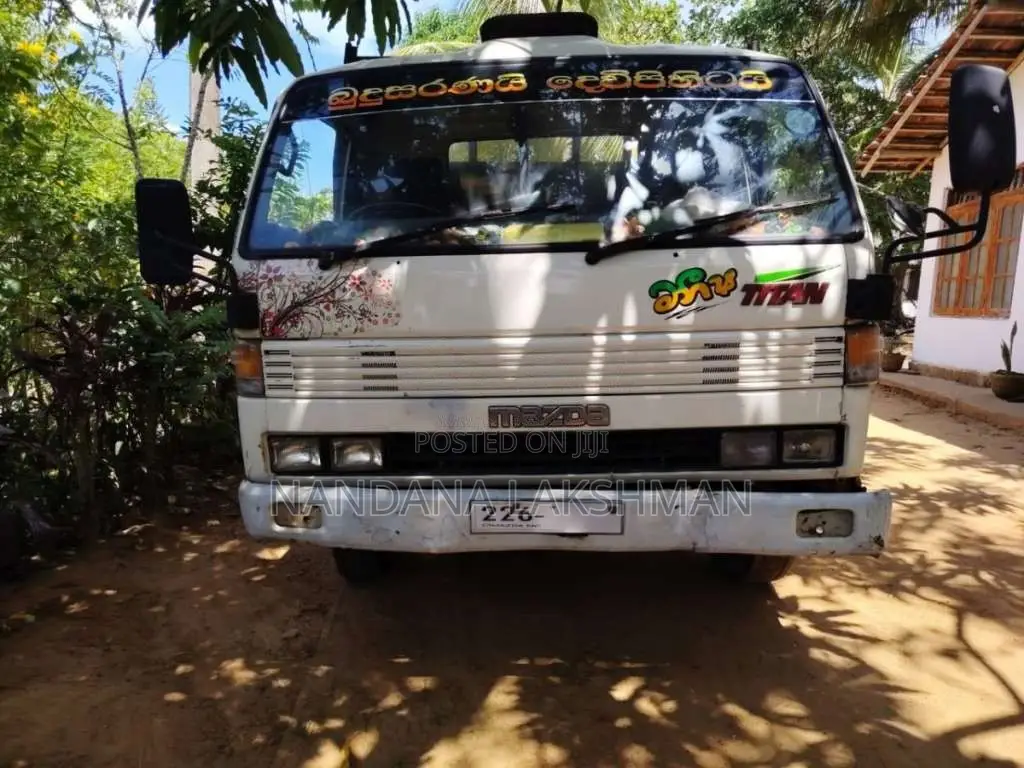 Mazda Motor 1994 Lorry (Used)