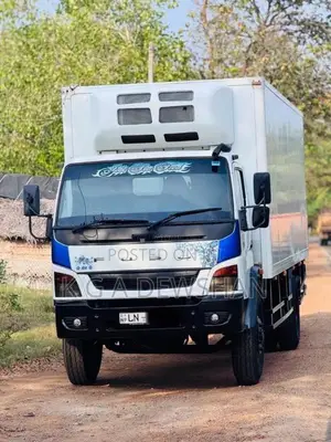 Mitsubishi Fuso 2017 Lorry (Used)