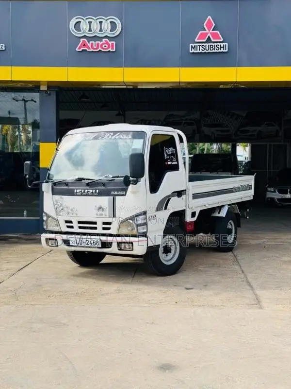 Isuzu NKR SINGLE WHEEL 2007 Lorry (Used)