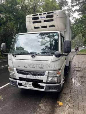 Mitsubishi Canter Fuso 2012 Lorry (Used)