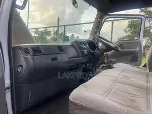 Mazda Titan 2004 Lorry (Used)
