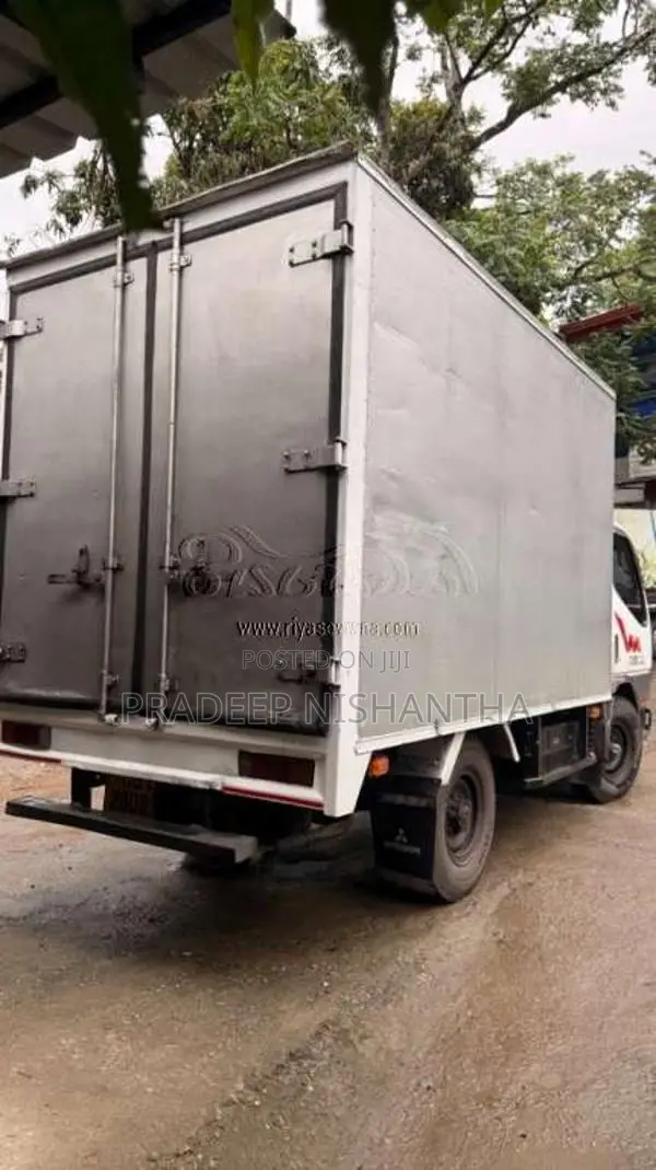 Mitsubishi FB511B87 2008 Lorry (Used)